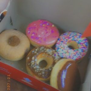 Meet your Posher, Emery